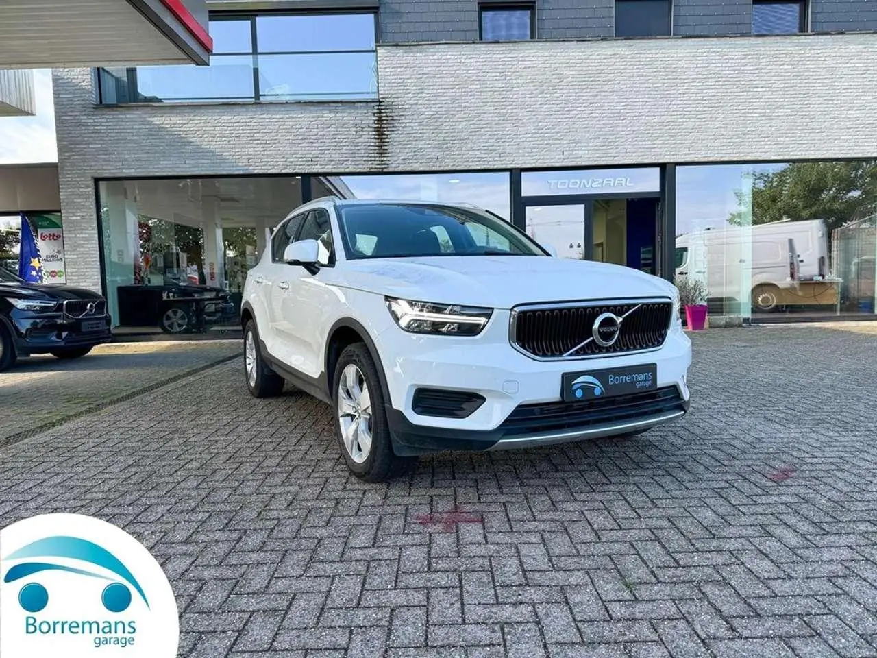 Photo 1 : Volvo Xc40 2021 Petrol