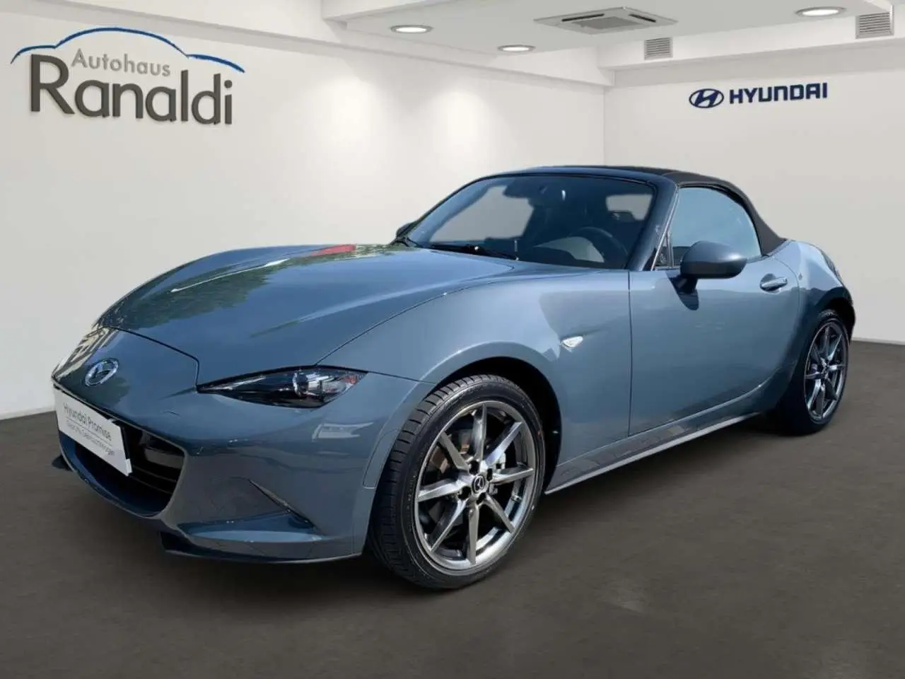 Photo 1 : Mazda Mx-5 2021 Essence