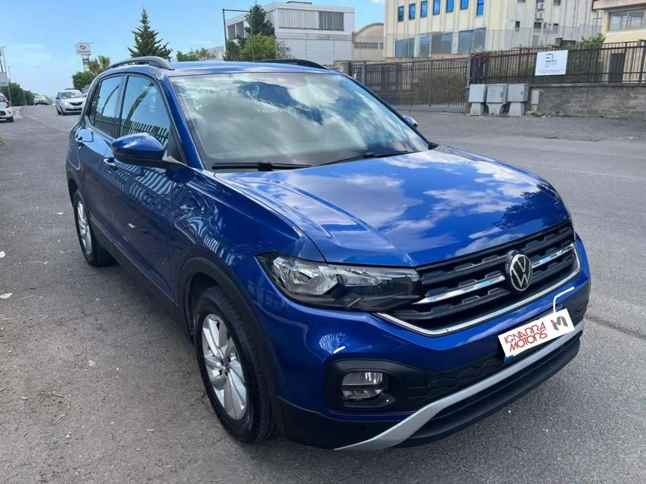 Photo 1 : Volkswagen T-cross 2021 Essence