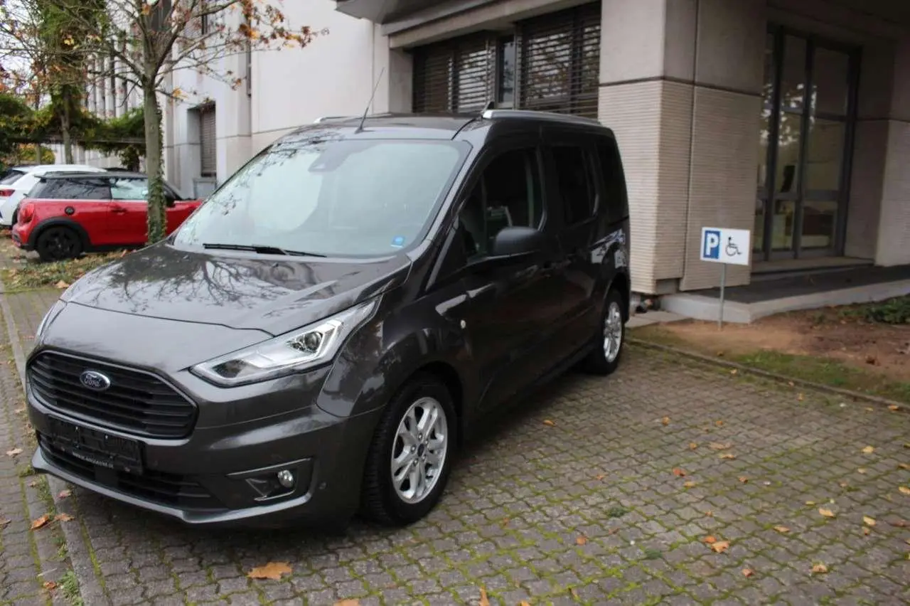 Photo 1 : Ford Tourneo 2021 Diesel