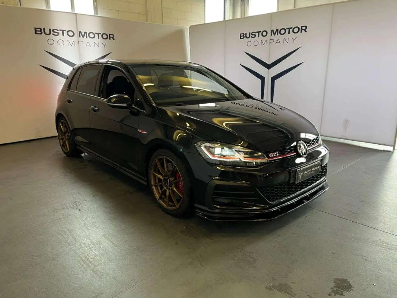 Photo 1 : Volkswagen Golf 2019 Petrol