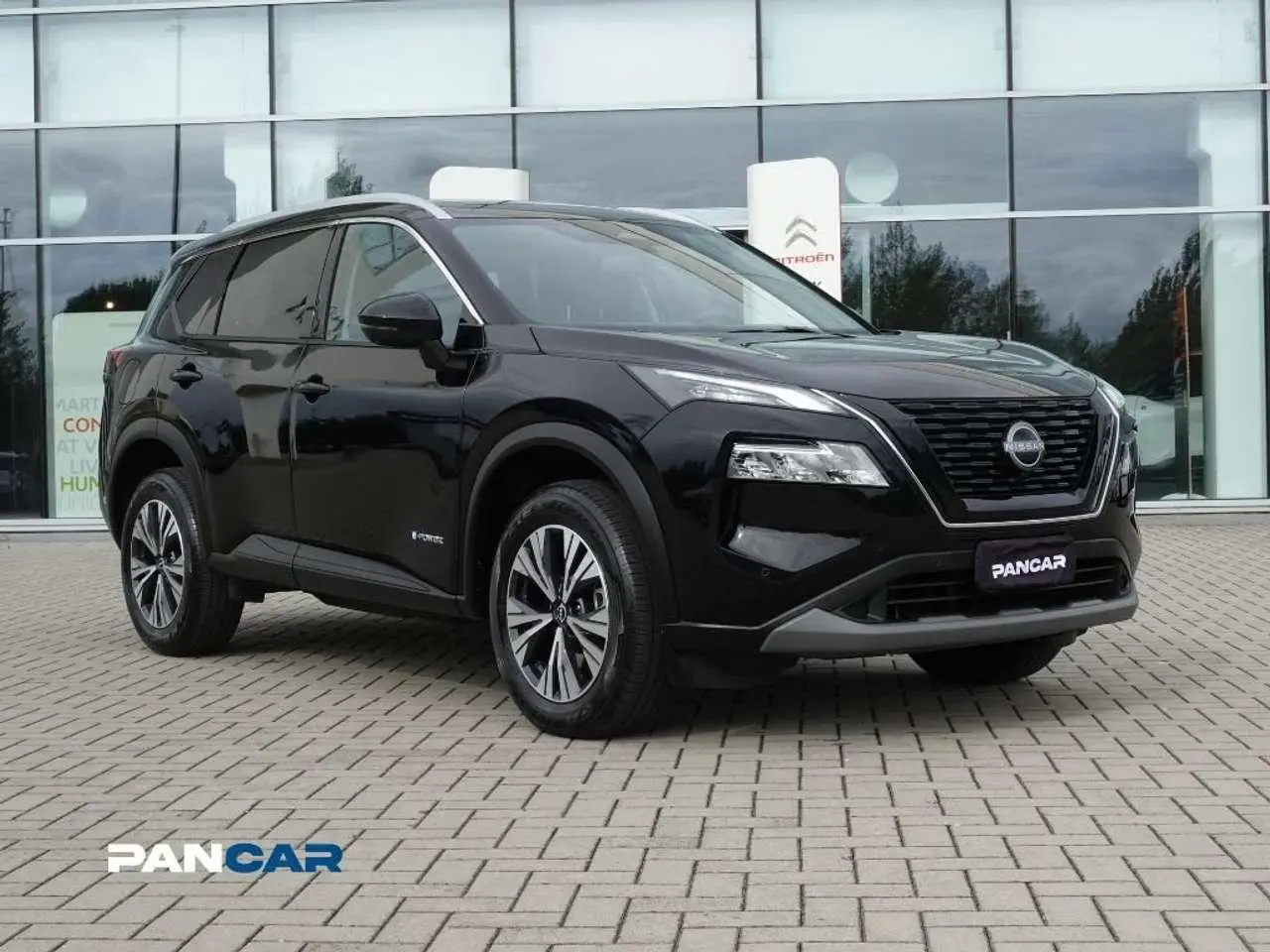 Photo 1 : Nissan X-trail 2024 Hybride