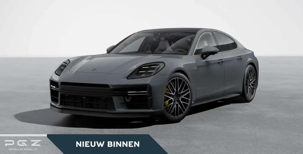 Photo 1 : Porsche Panamera 2024 Hybrid