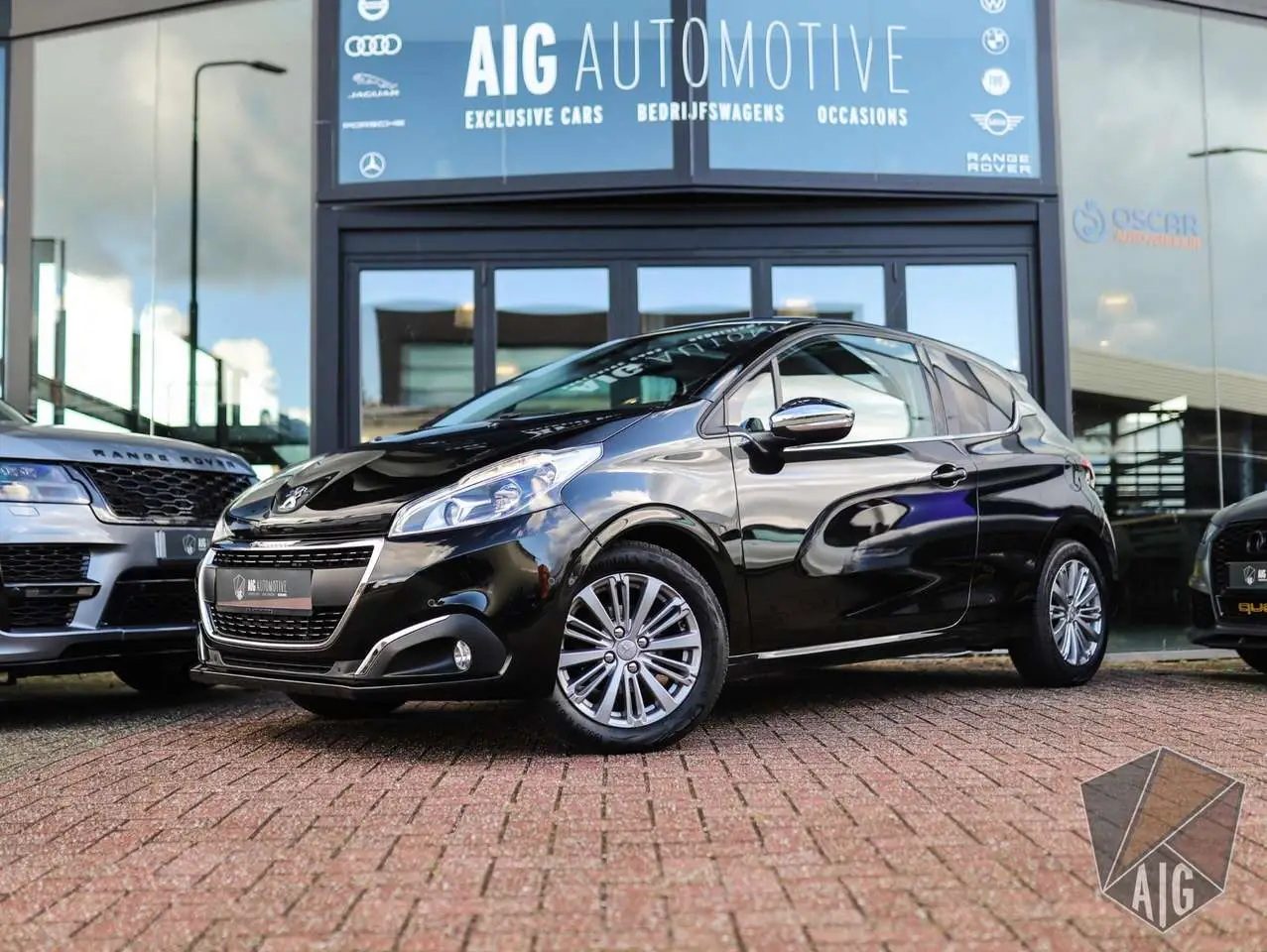 Photo 1 : Peugeot 208 2016 Petrol