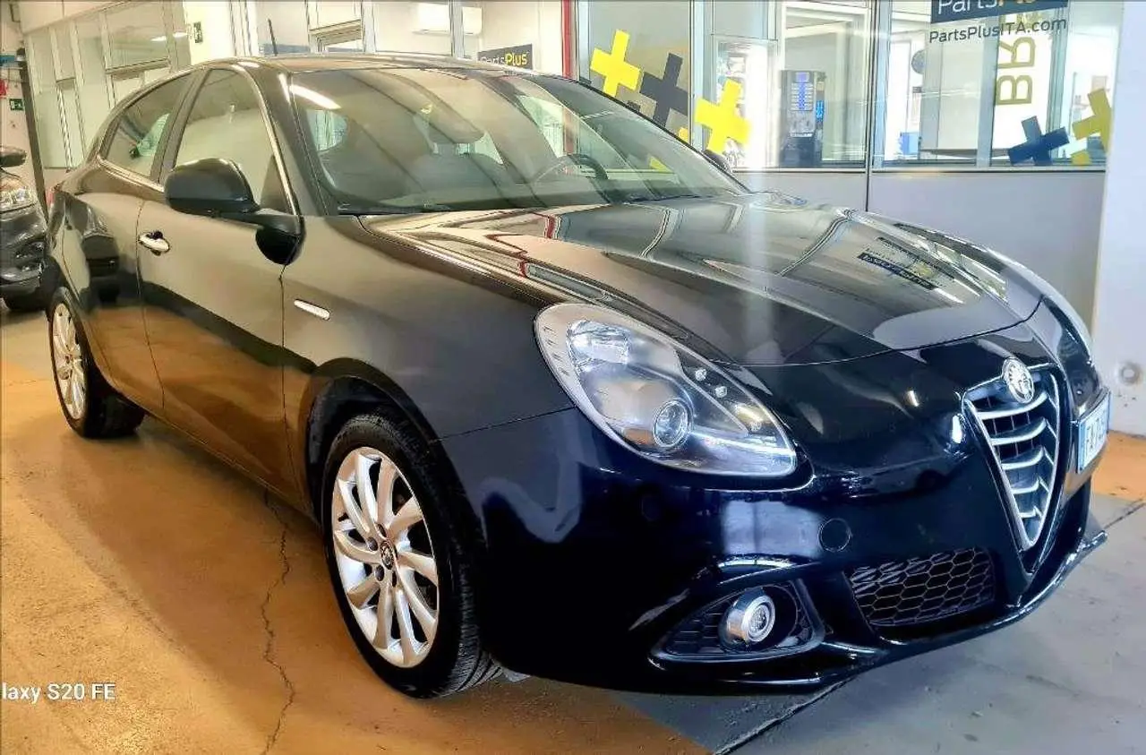 Photo 1 : Alfa Romeo Giulietta 2015 Petrol