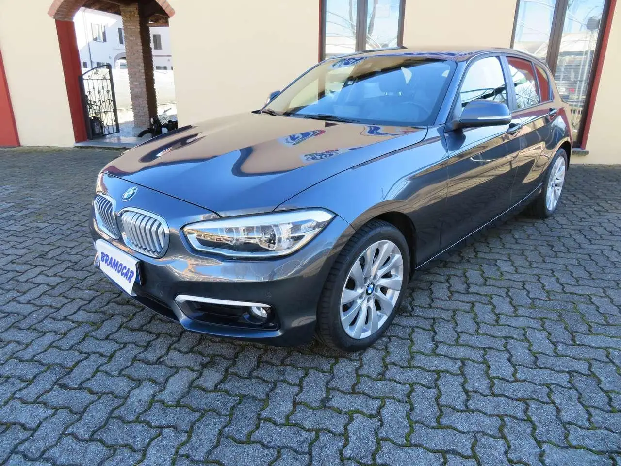 Photo 1 : Bmw Serie 1 2015 Diesel