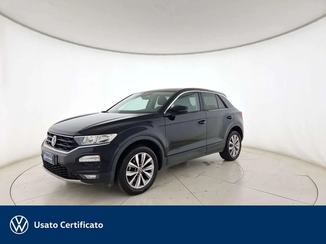 Photo 1 : Volkswagen T-roc 2021 Essence