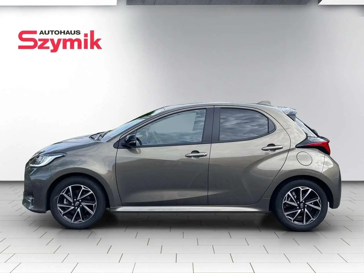 Photo 1 : Toyota Yaris 2023 Hybride