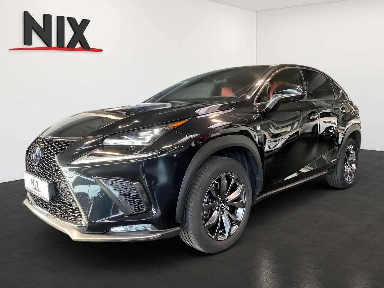 Photo 1 : Lexus Nx 2018 Hybrid