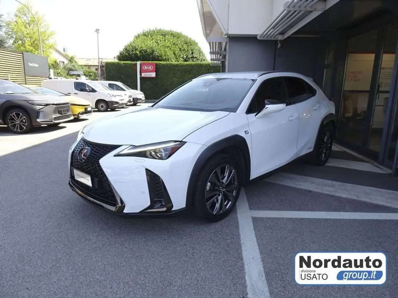 Photo 1 : Lexus Ux 2019 Hybrid