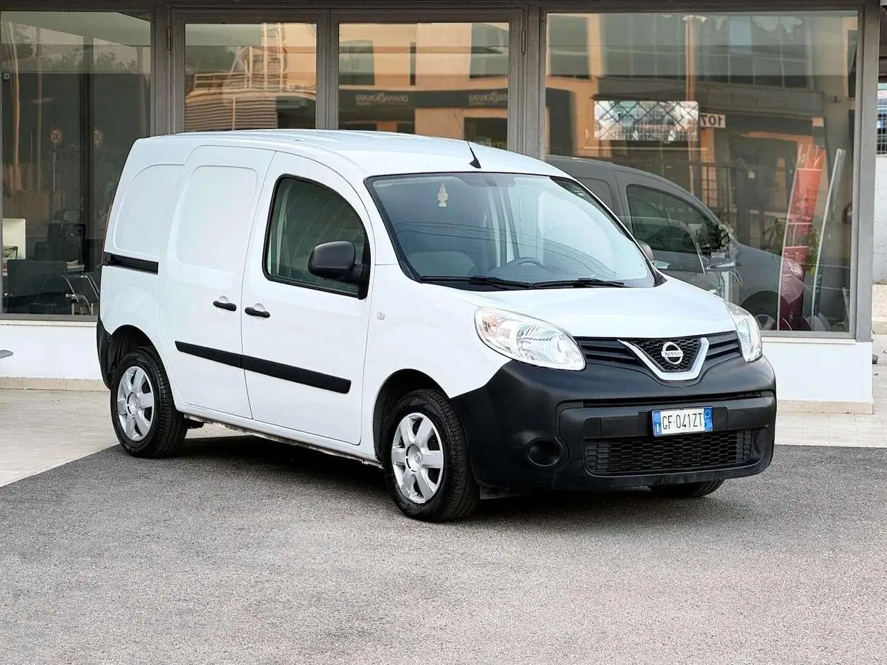 Photo 1 : Nissan Nv250 2021 Diesel