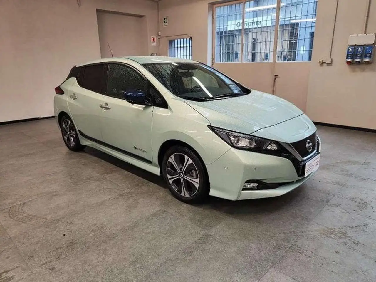 Photo 1 : Nissan Leaf 2018 Electric