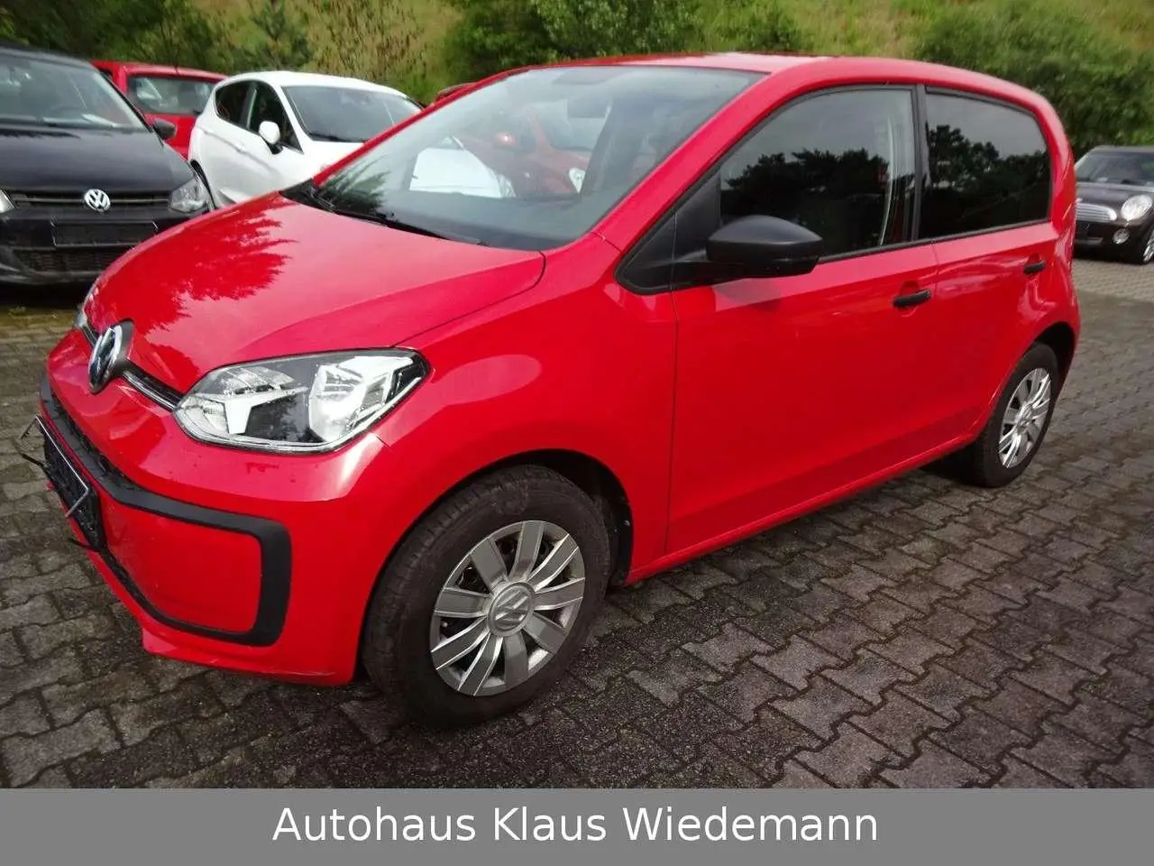 Photo 1 : Volkswagen Up! 2018 Petrol