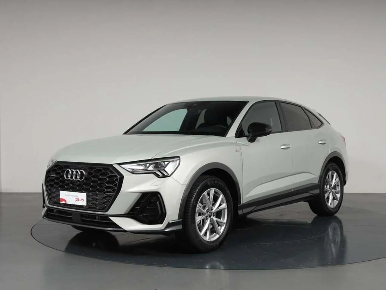 Photo 1 : Audi Q3 2023 Diesel