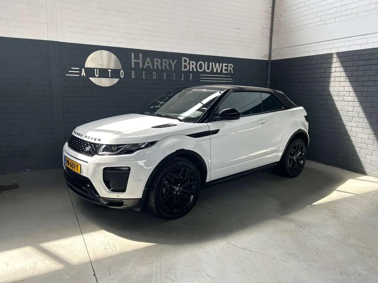 Photo 1 : Land Rover Range Rover Evoque 2017 Diesel