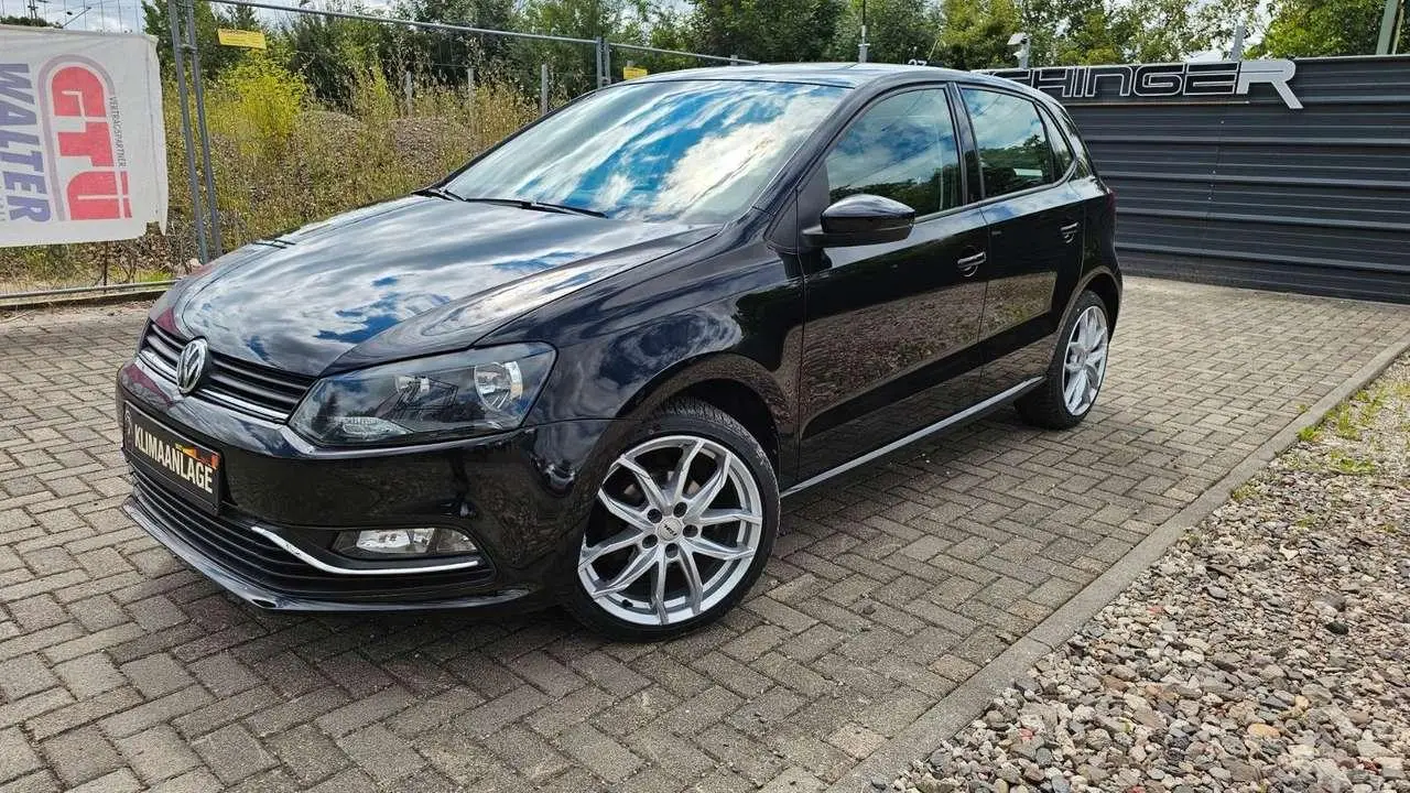 Photo 1 : Volkswagen Polo 2016 Petrol