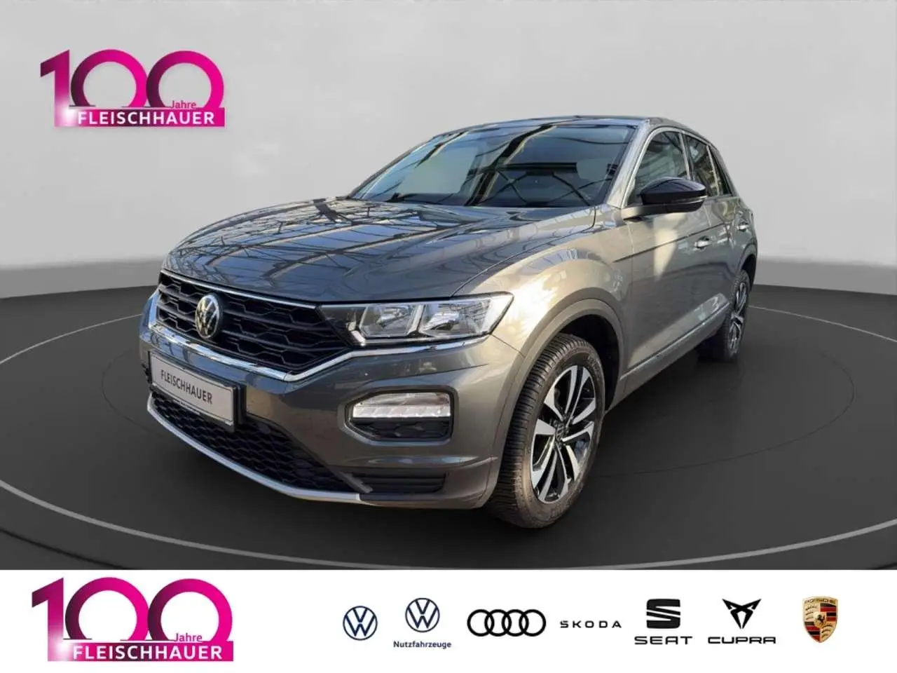 Photo 1 : Volkswagen T-roc 2021 Essence