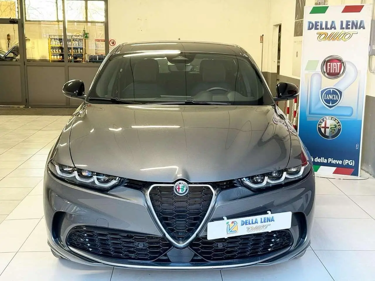 Photo 1 : Alfa Romeo Tonale 2023 Hybrid