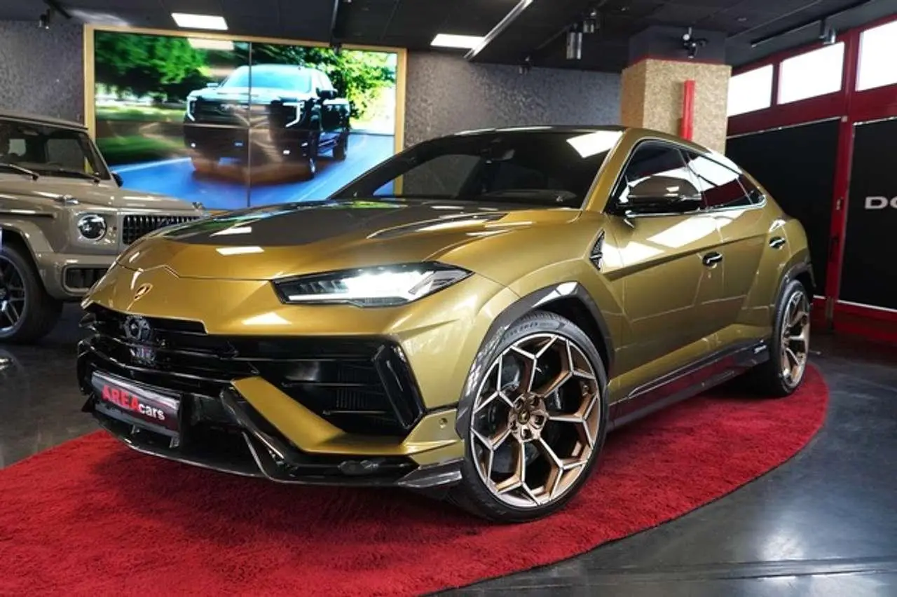 Photo 1 : Lamborghini Urus 2024 Autres