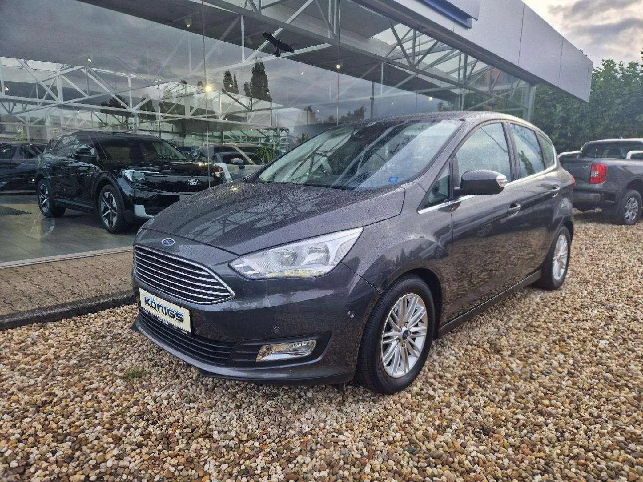 Photo 1 : Ford C-max 2017 Petrol