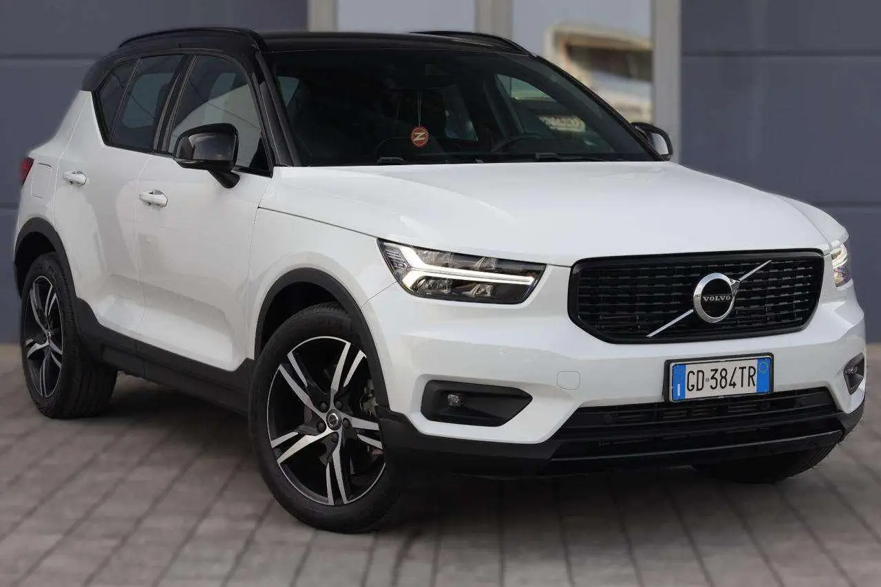 Photo 1 : Volvo Xc40 2020 Hybrid