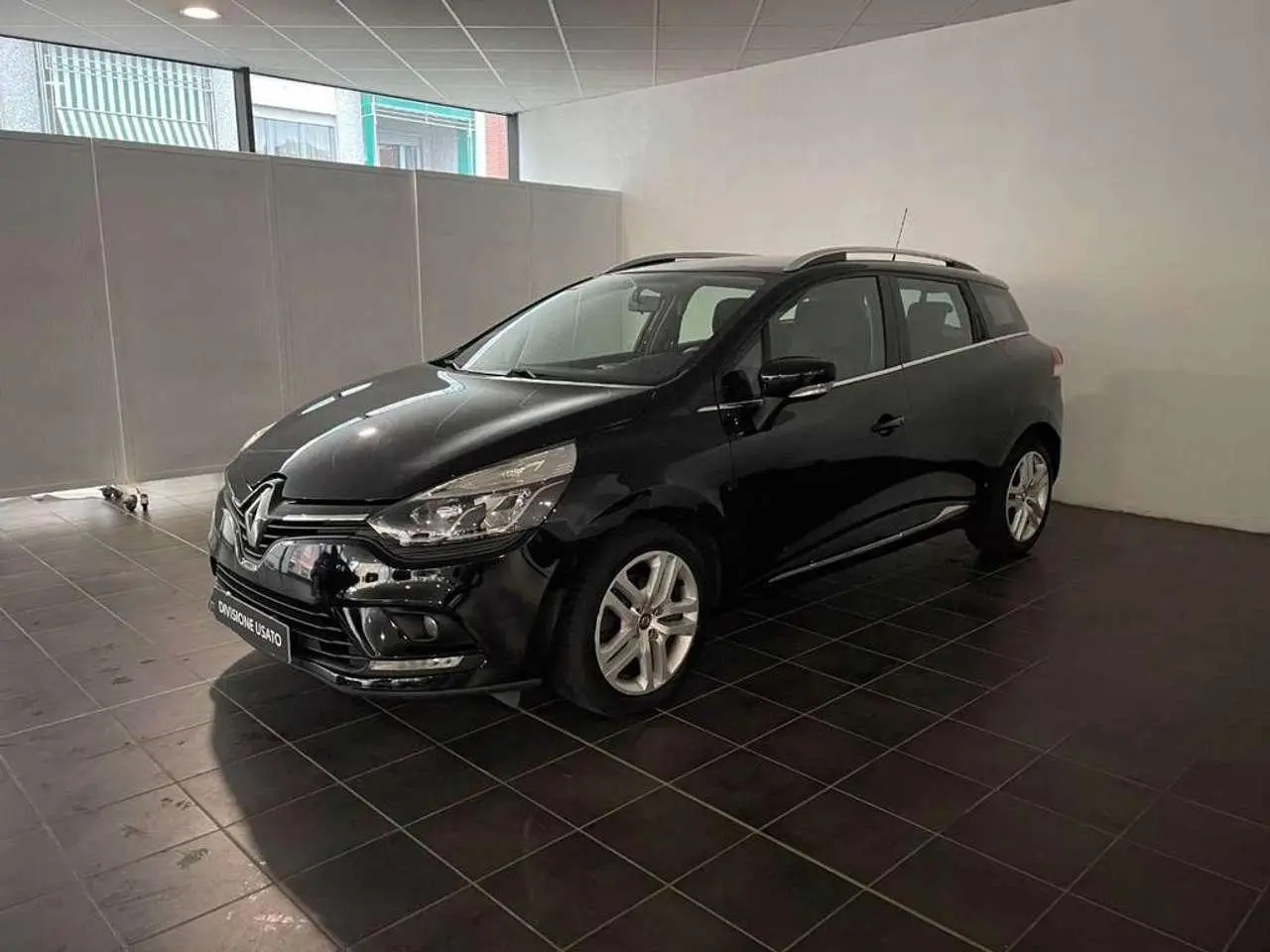 Photo 1 : Renault Clio 2017 Diesel