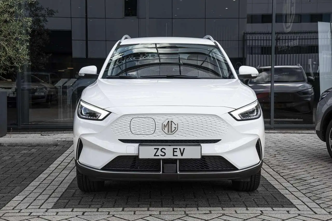 Photo 1 : Mg Zs 2023 Électrique