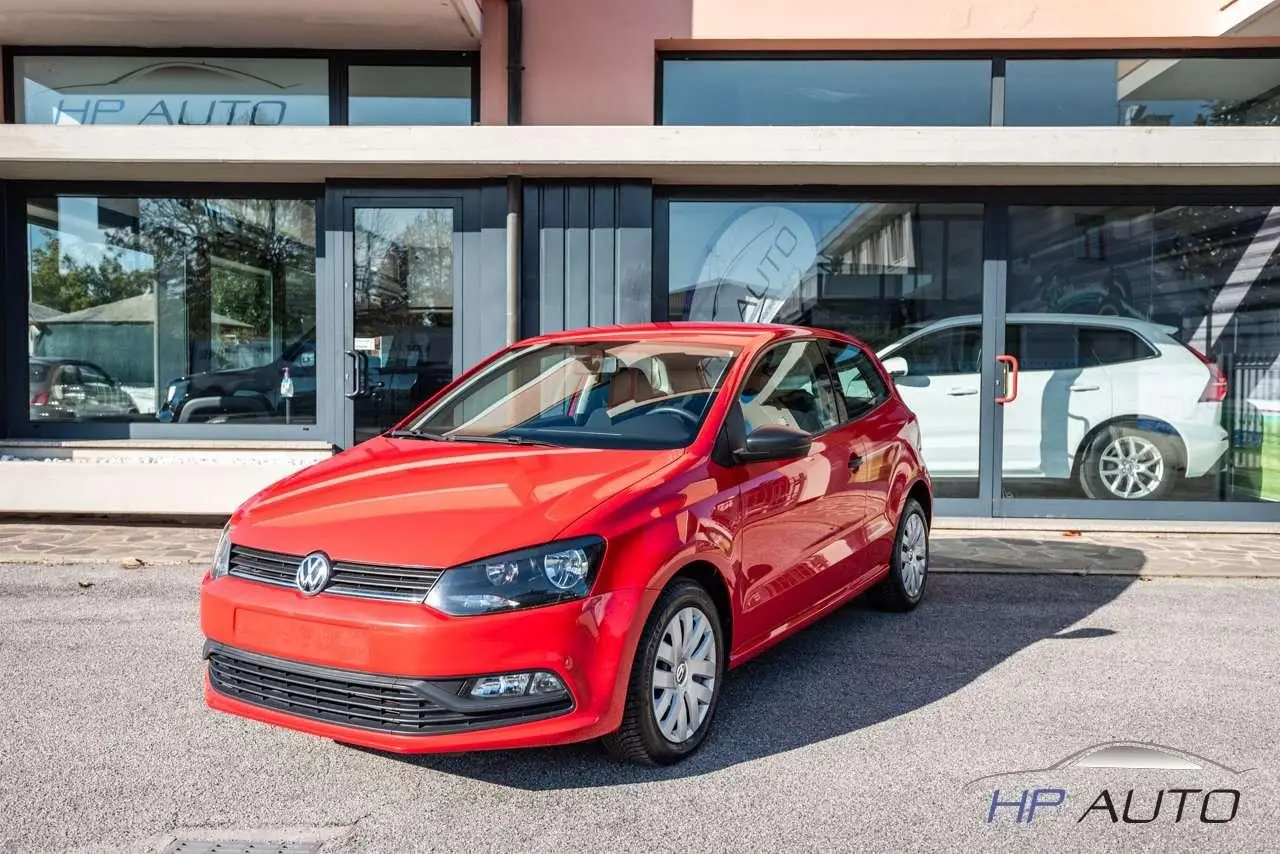 Photo 1 : Volkswagen Polo 2016 Petrol