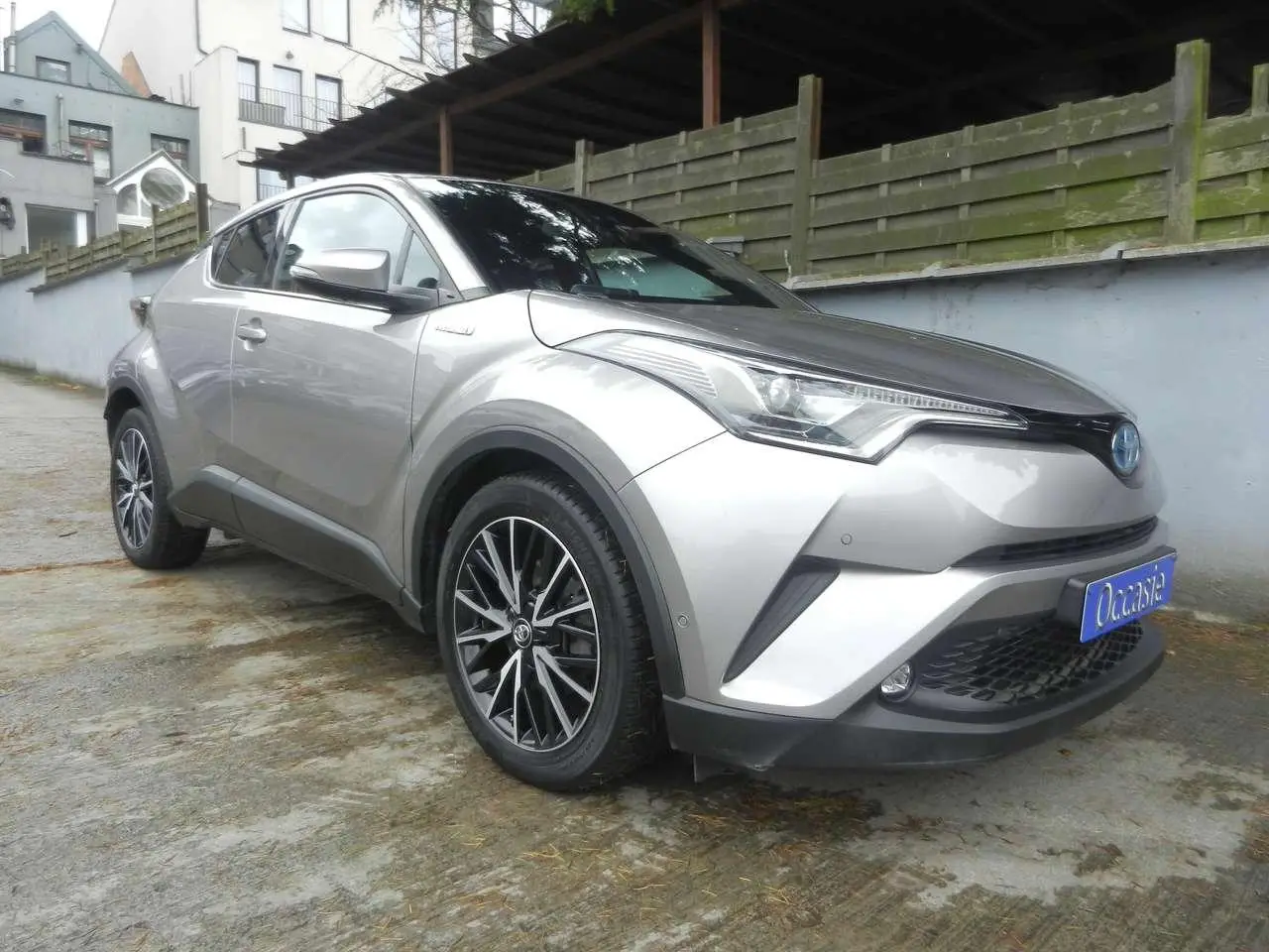 Photo 1 : Toyota C-hr 2017 Hybride