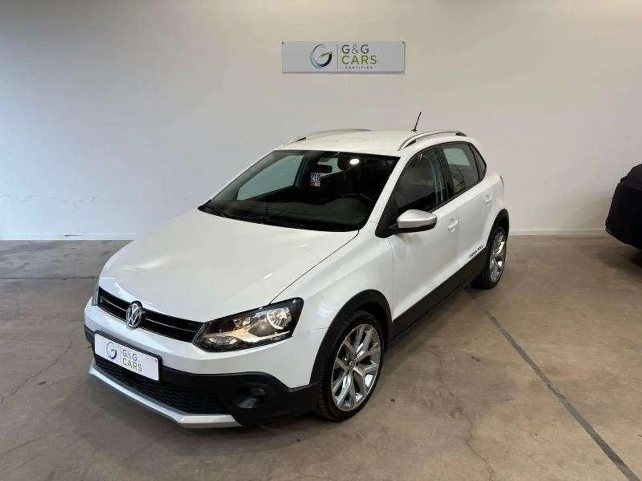 Photo 1 : Volkswagen Polo 2017 Petrol