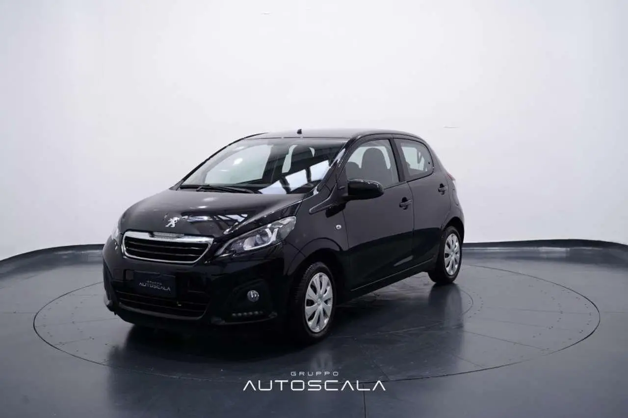 Photo 1 : Peugeot 108 2020 Petrol