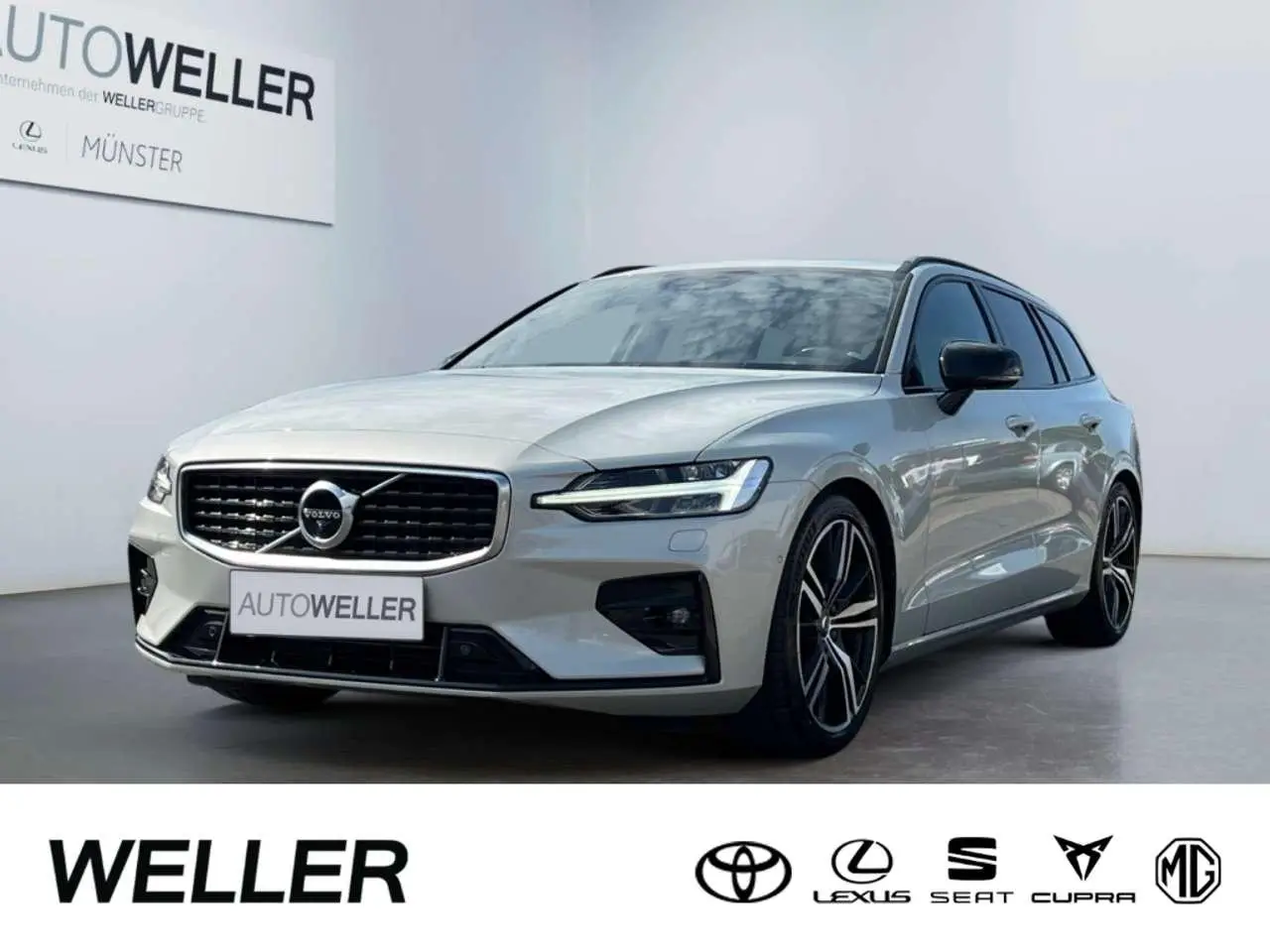 Photo 1 : Volvo V60 2020 Petrol