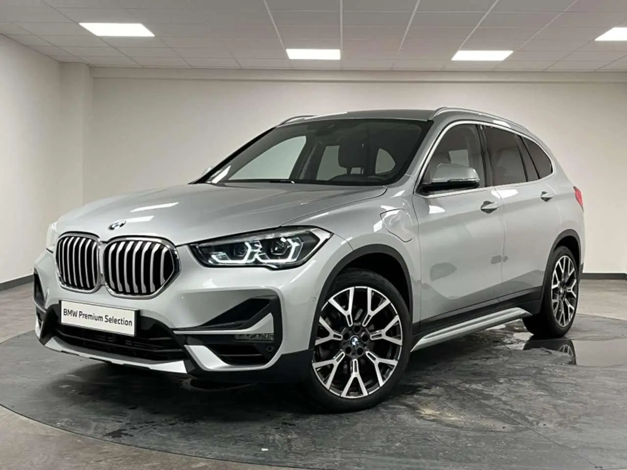 Photo 1 : Bmw X1 2021 Autres