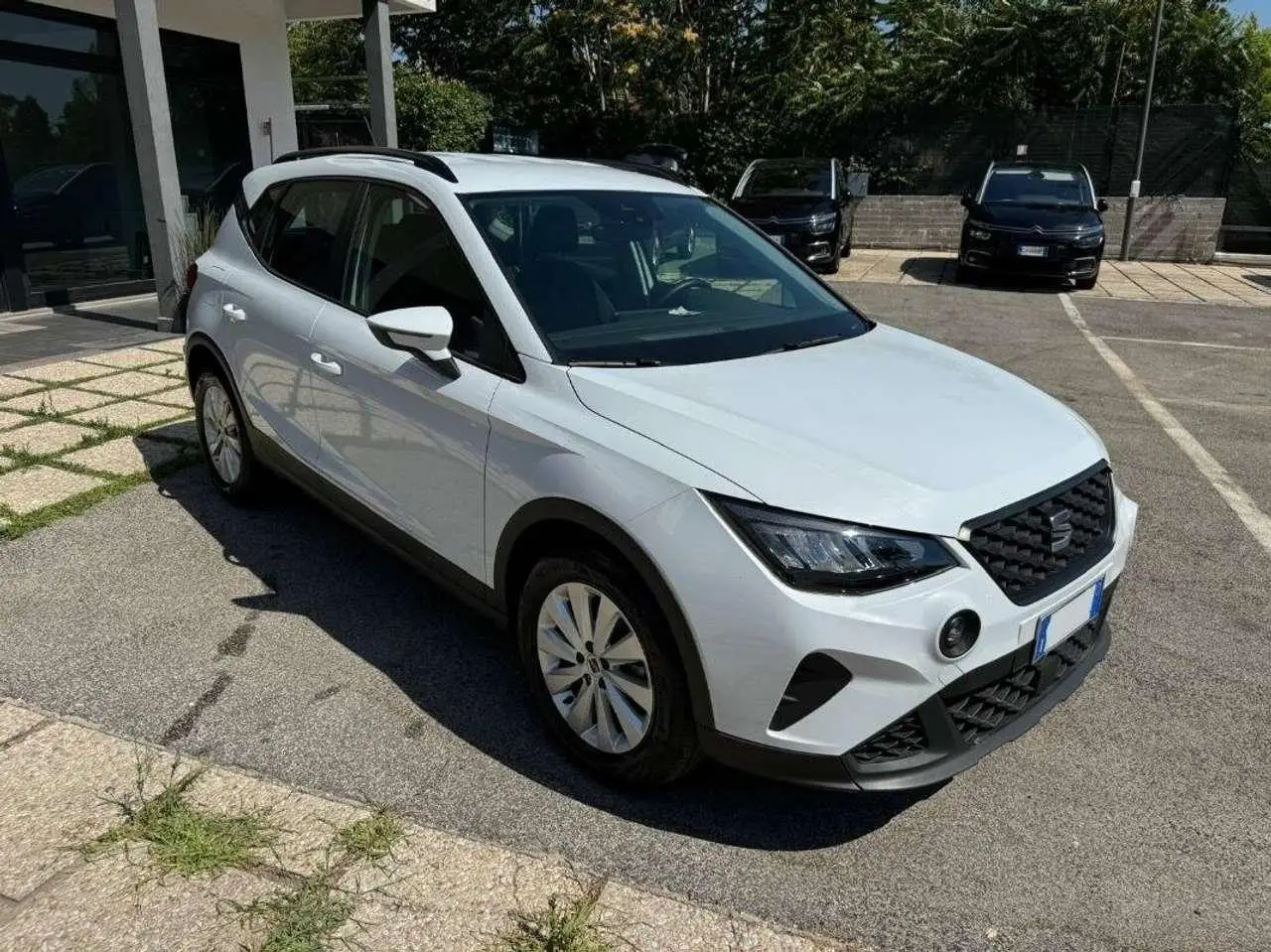 Photo 1 : Seat Arona 2022 Petrol