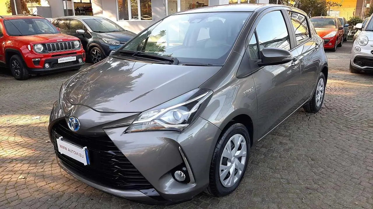 Photo 1 : Toyota Yaris 2019 Hybrid