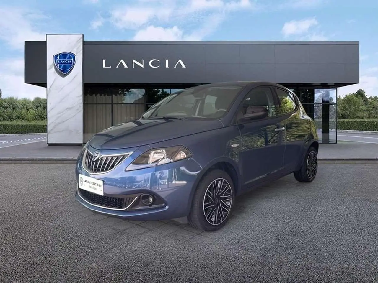 Photo 1 : Lancia Ypsilon 2022 Petrol