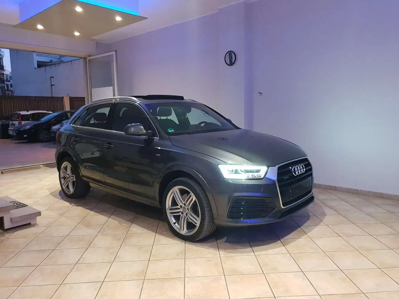 Photo 1 : Audi Q3 2016 Diesel