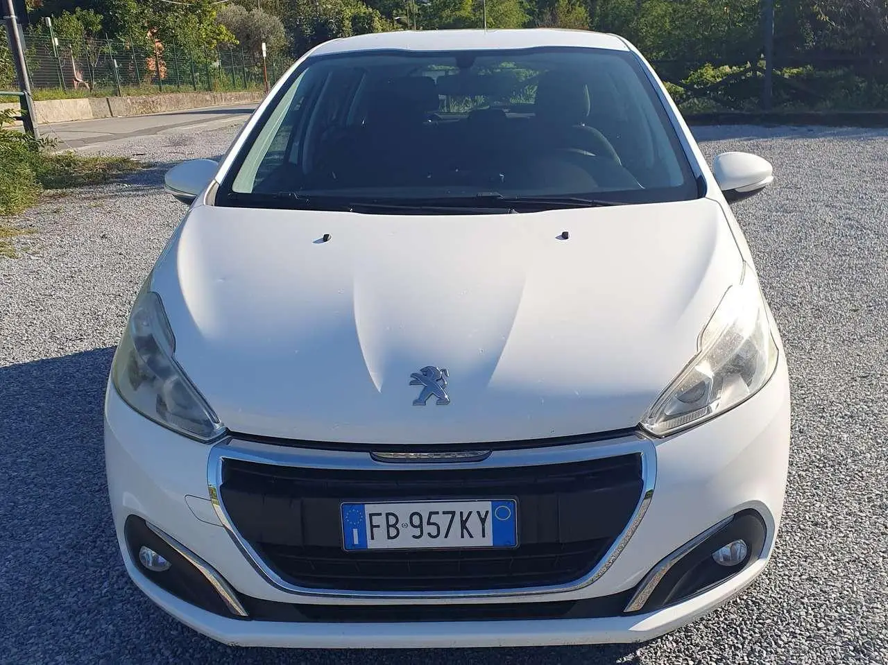 Photo 1 : Peugeot 208 2015 Diesel