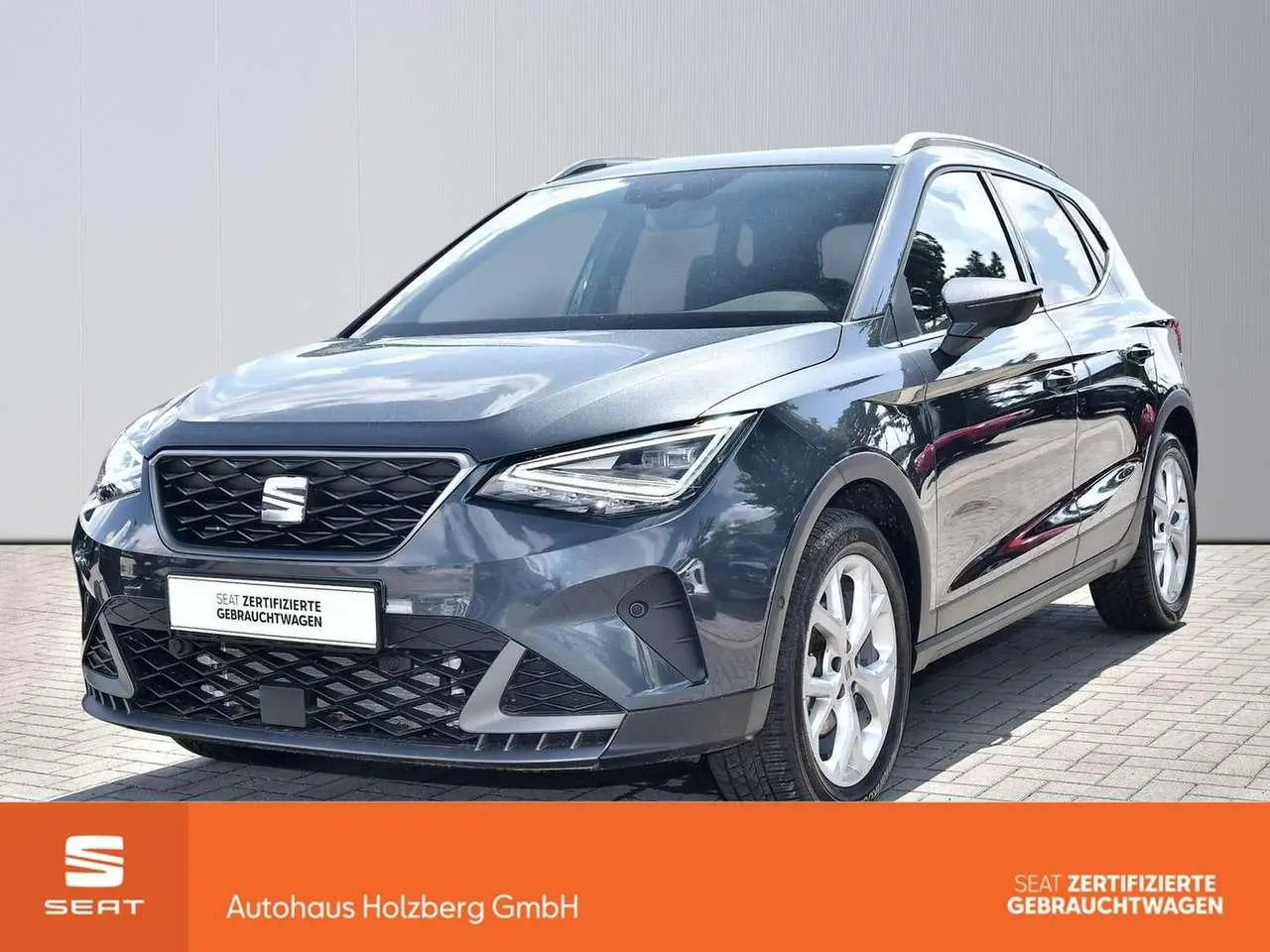 Photo 1 : Seat Arona 2023 Petrol