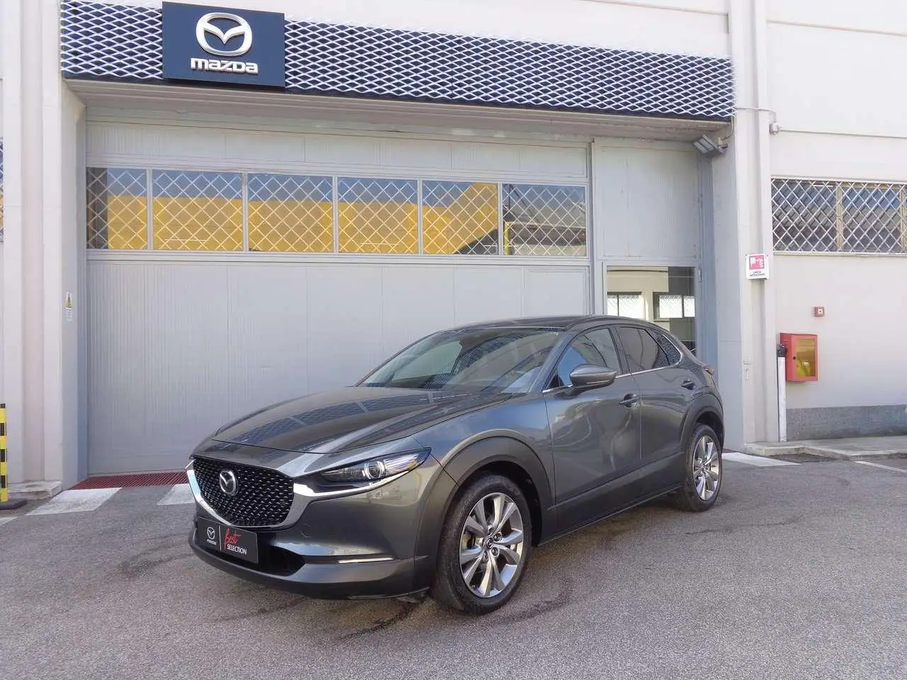 Photo 1 : Mazda Cx-30 2020 Hybride