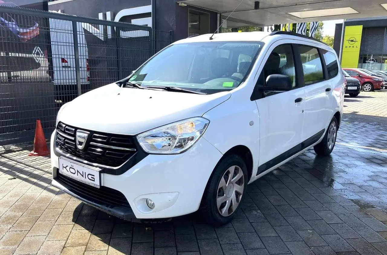 Photo 1 : Dacia Lodgy 2017 Petrol