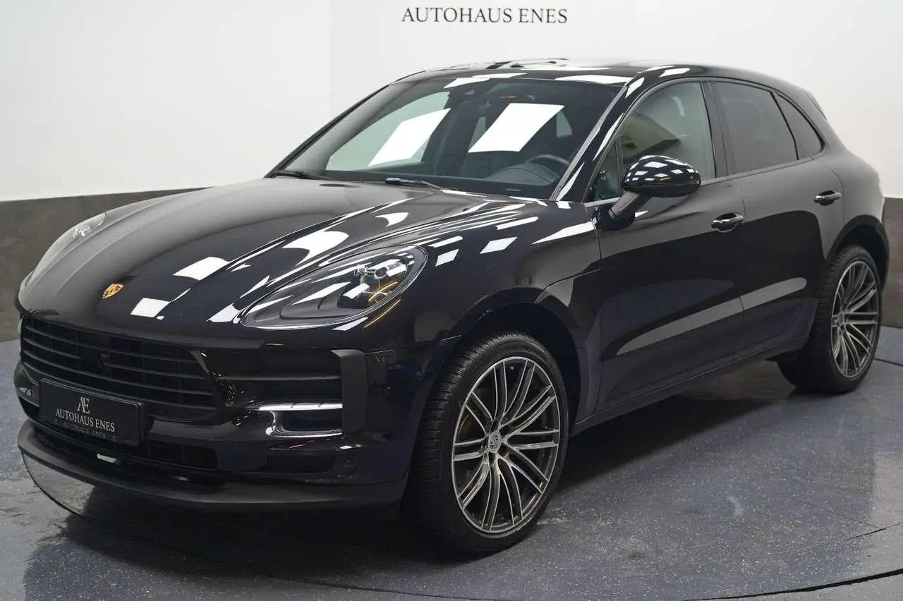 Photo 1 : Porsche Macan 2019 Essence