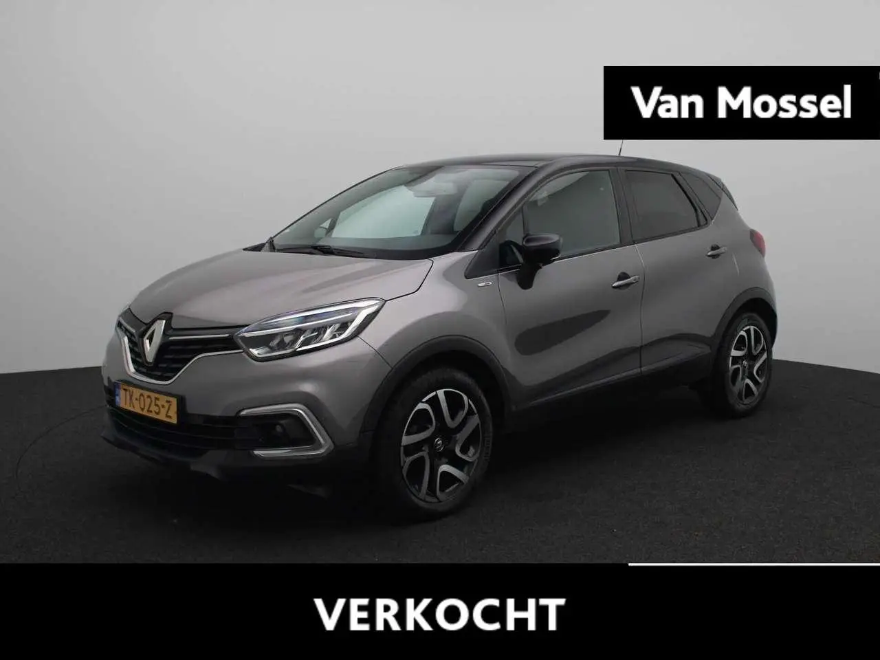 Photo 1 : Renault Captur 2018 Essence