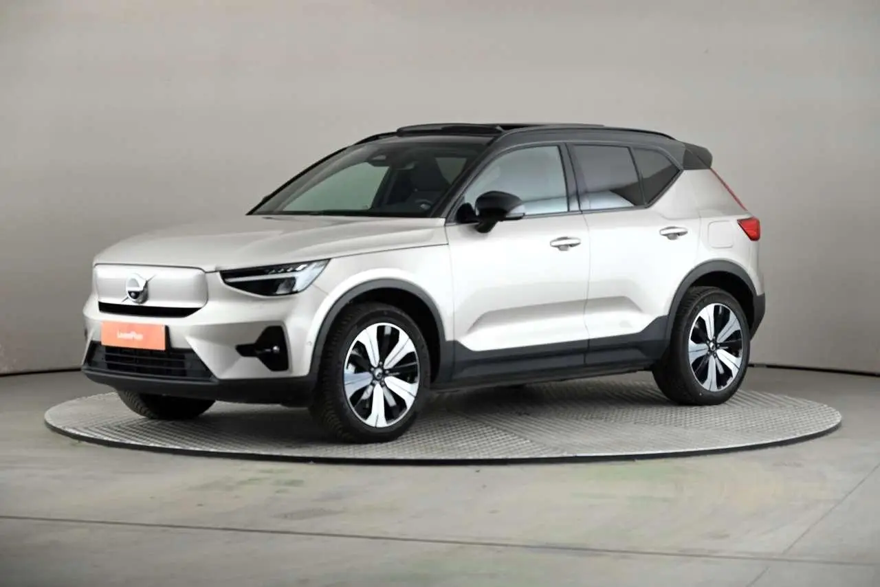 Photo 1 : Volvo Xc40 2022 Electric