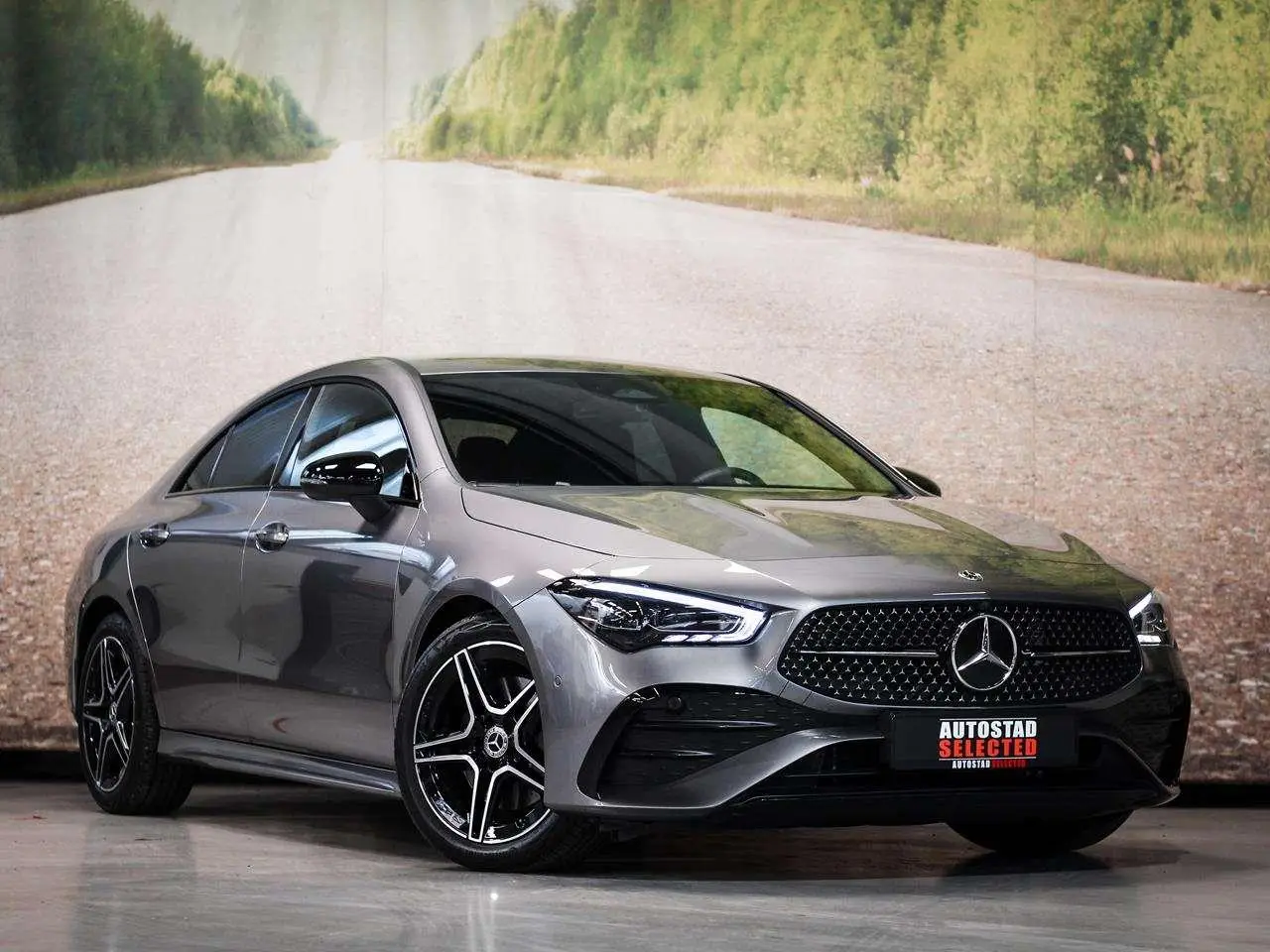 Photo 1 : Mercedes-benz Classe Cla 2024 Essence