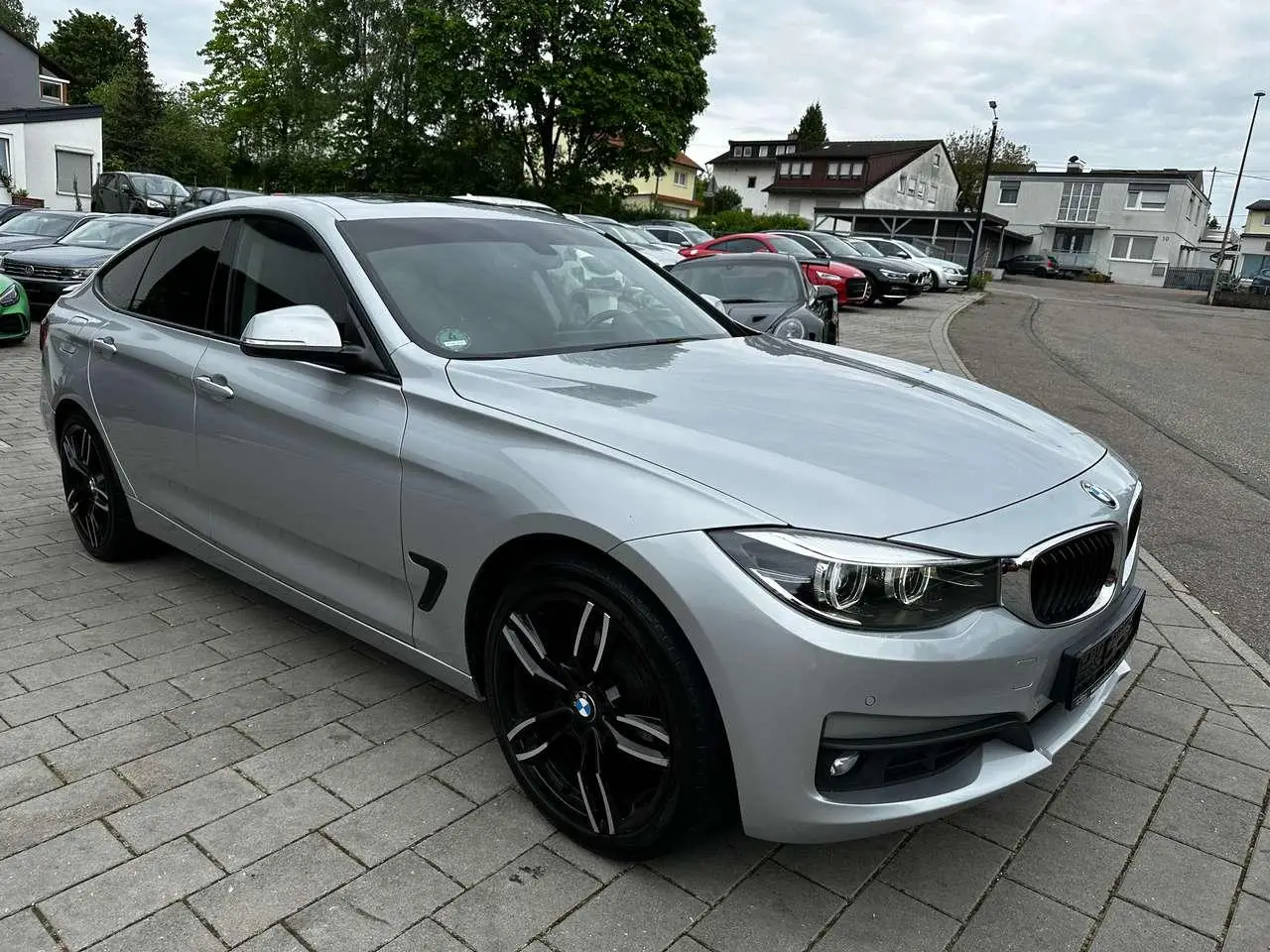 Photo 1 : Bmw Serie 3 2017 Diesel