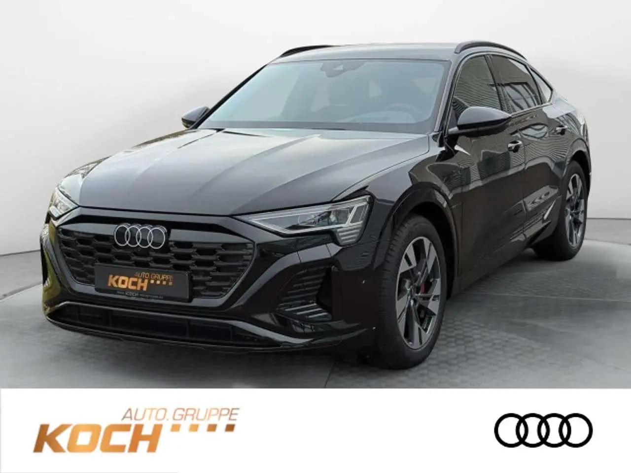 Photo 1 : Audi Q8 2024 Électrique