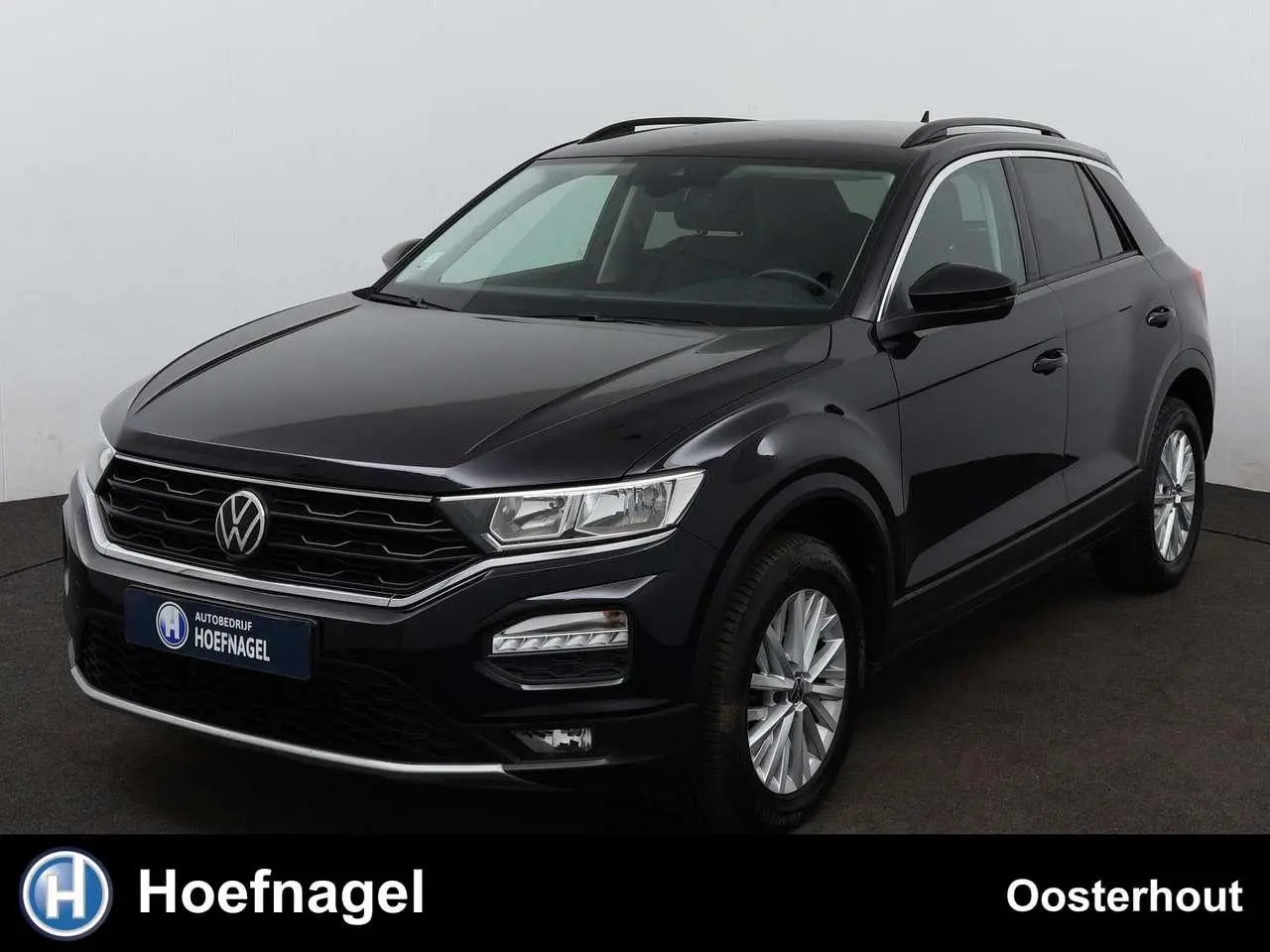 Photo 1 : Volkswagen T-roc 2021 Essence