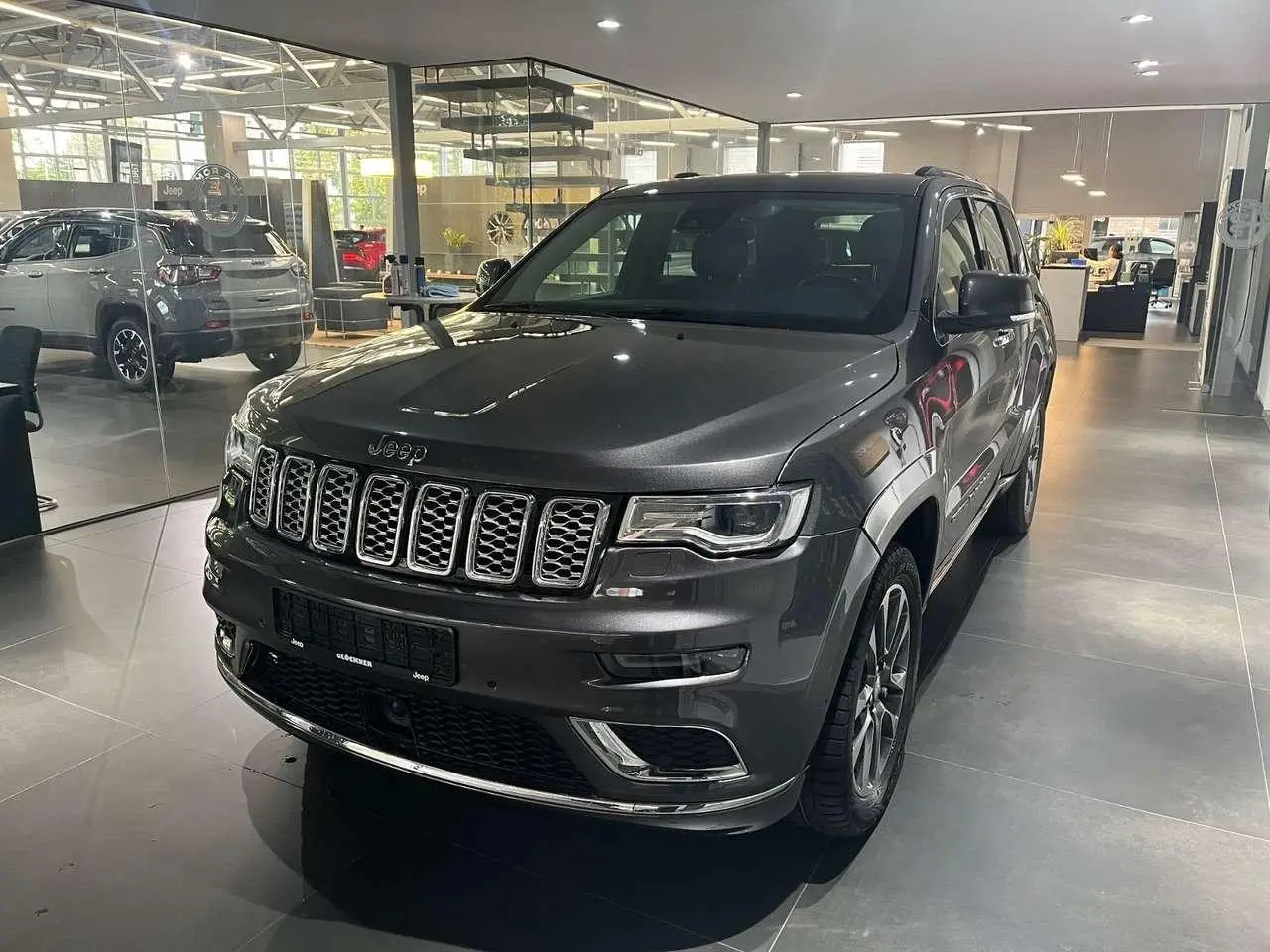 Photo 1 : Jeep Grand Cherokee 2017 Diesel