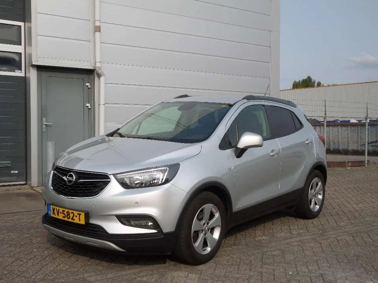 Photo 1 : Opel Mokka 2016 Petrol